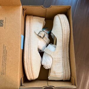 TOMS Carolina Mary Jane Espadrille